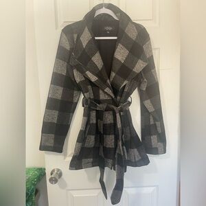 CoffeeShop Black and Gray Checkered Jacket